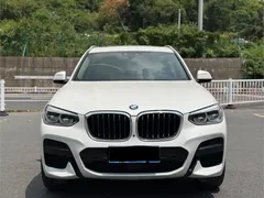 2021 BMW X3 xDrive30i M, белый — фото 2