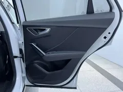 2022 Audi Q2L 35 TFSI, белый — фото 14