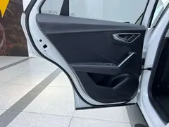 2022 Audi Q2L 35 TFSI, белый — фото 16