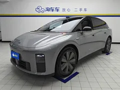 2025 Li Auto i6 4WD Standard — фото 1