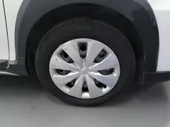 2022 Toyota Yaris L Zhixuan X 1.5L CVT PLUS, белый — фото 6