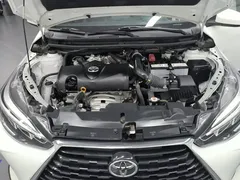 2022 Toyota Yaris L Zhixuan X 1.5L CVT PLUS, белый — фото 10