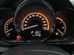 2022 Toyota Yaris L Zhixuan X 1.5L CVT PLUS, белый — фото 14