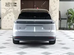 2025 Li Auto i6 2WD — фото 16