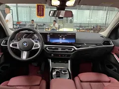 2023 BMW 3 Series 3 320Li M, белый — фото 6