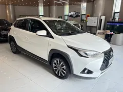 2022 Toyota Yaris L Zhixuan X 1.5L CVT PLUS, белый — фото 7