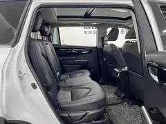 2022 Toyota Highlander Hybrid 2.5L 4WD Premium 7, белый — фото 12