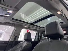 2022 Toyota Highlander Hybrid 2.5L 4WD Premium 7, белый — фото 16