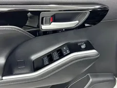 2022 Toyota Highlander Hybrid 2.5L 4WD Premium 7, белый — фото 18