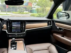 2023 Volvo S90, чёрный — фото 11