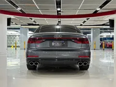 2021 Audi S8L 4.0TFSI quattro — фото 8