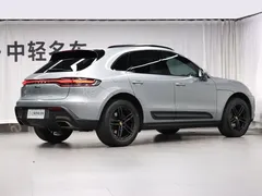 2022 Porsche Macan 2.0T — фото 3
