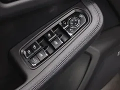 2022 Porsche Macan 2.0T — фото 6