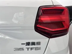 2022 Audi Q2L 35 TFSI Fashionable Elegant, белый — фото 15