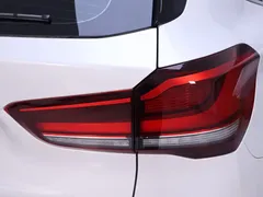 2022 BMW X1, белый — фото 9