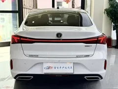 2022 Changan Eado PLUS 1.4T GDI DCT Premium, белый — фото 9