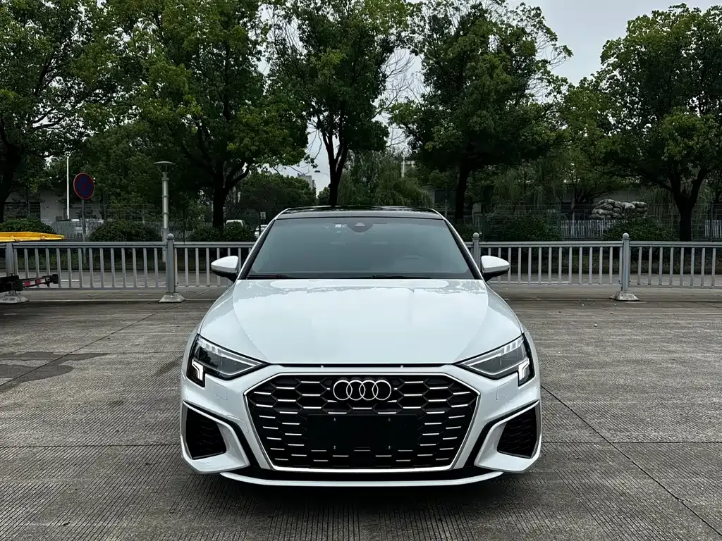2021 Audi A3 Sportback 35 TFSI Fashion Sport