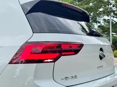 2021 Volkswagen Golf 280TSI DSG R-Line, белый — фото 21