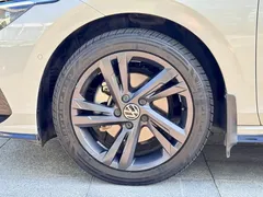 2021 Volkswagen Golf 280TSI DSG R-Line, белый — фото 28