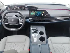 2022 Changan UNI-K Smart Electric iDD Blue Whale iDD 130km 1.5T Premium Type — фото 11