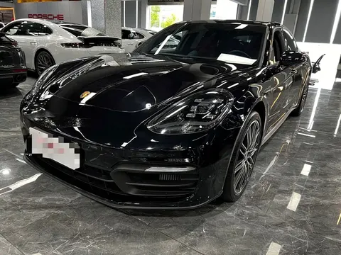 2023 Porsche Panamera 4 Executive 2.9T