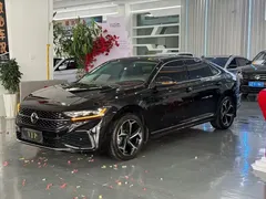 2023 Volkswagen Passat 330TSI Elite, чёрный — фото 1
