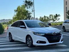 2019 Honda Crider 180Turbo CVT Luxury V, белый — фото 3
