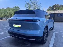 2025 Nio ES6 75kWh, синий — фото 8