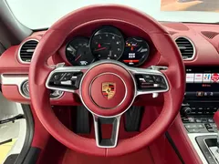 2022 Porsche 718 Boxster 2.0T, белый — фото 6