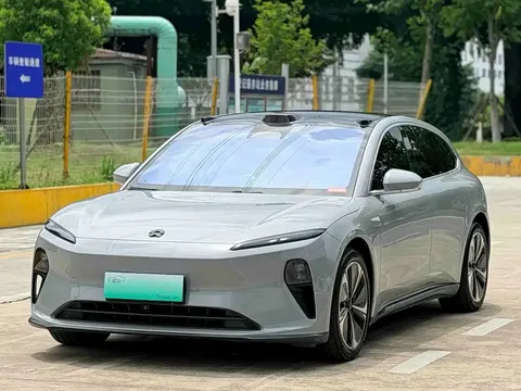 2024 Nio ET5T 75kWh Touring