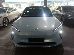 2024 Nio ET5 75kWh EV, синий — фото 3