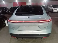2024 Nio ET5 75kWh EV, синий — фото 4