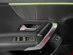 2022 Mercedes-Benz A-Class A 200 L — фото 12