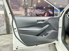 2021 Toyota Levin 185T CVT Luxury, белый — фото 8