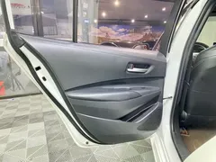 2021 Toyota Levin 185T CVT Luxury, белый — фото 13