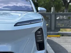 2025 Nio ET5 75kWh, синий — фото 6