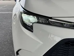 2021 Toyota Levin Hybrid 1.8H E-CVT, белый — фото 4