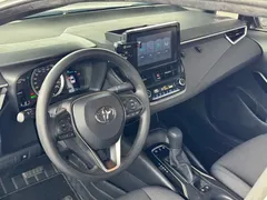 2021 Toyota Levin Hybrid 1.8H E-CVT, белый — фото 10