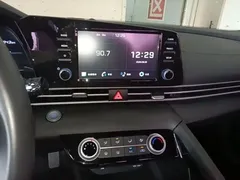 2021 Hyundai Elantra 1.5L CVT GLX Elite — фото 10
