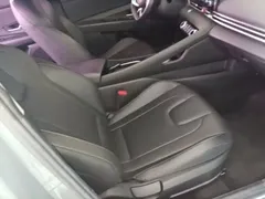 2021 Hyundai Elantra 1.5L CVT GLX Elite — фото 22