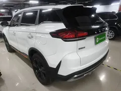 2022 Geely Atlas 1.8TD DCT, белый — фото 5