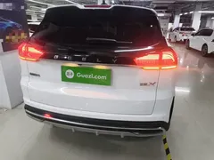 2022 Geely Atlas 1.8TD DCT, белый — фото 6