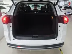 2022 Geely Atlas 1.8TD DCT, белый — фото 19