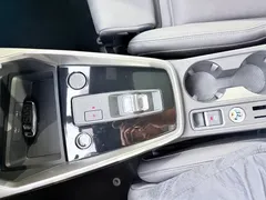 2022 Audi A3L Limousine 35 TFSI, зелёный — фото 13