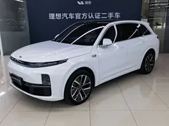 2025 Li Auto L7 Ultra, белый — фото 1