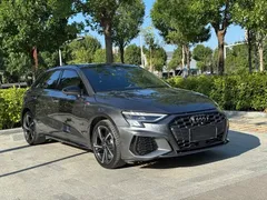 2022 Audi A3 Sportback 35 TFSI — фото 3