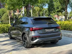 2022 Audi A3 Sportback 35 TFSI — фото 5