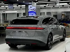 2024 Nio ET5T 75kWh Touring — фото 6