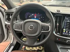2023 Volvo S60 B4 Luxury, белый — фото 18