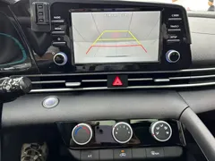 2023 Hyundai Elantra 1.5L CVT TOP Flagship, белый — фото 13